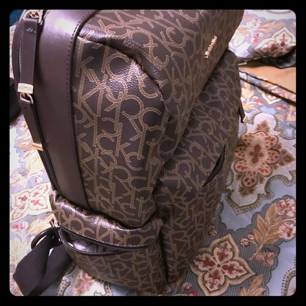 Calvin Klein stooded back pack